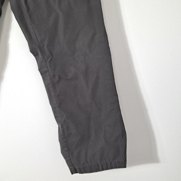 Men's Fjallraven Ovik Trousers Dark Grey - Picture 5 of 14